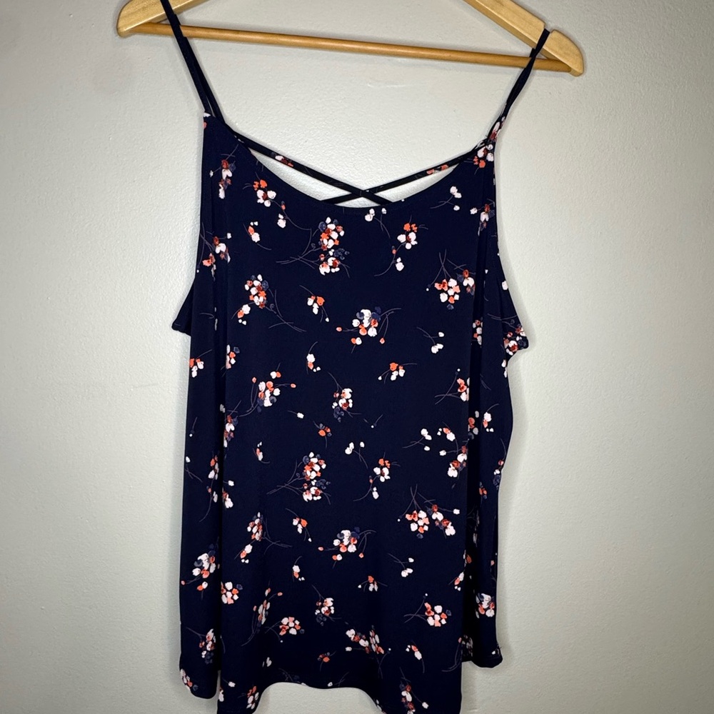 Kaileigh Navy Floral Lattice Back Tank Top Size XL NWT